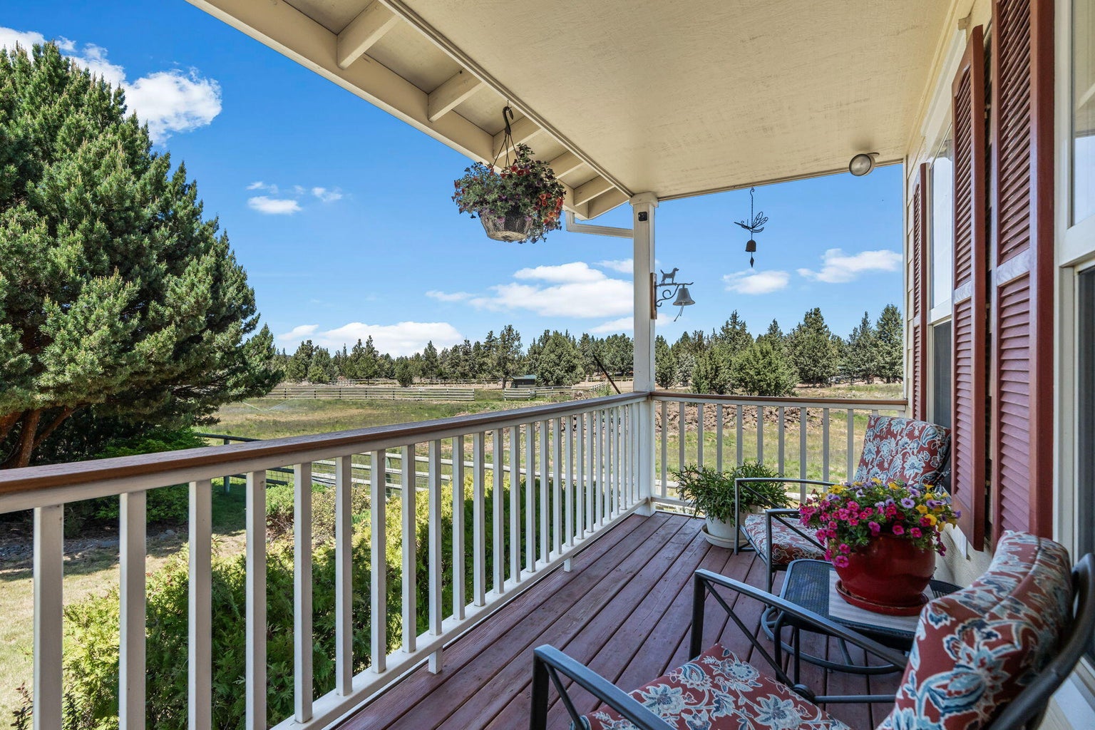 Photo of 64080 Highway 20 33 of 58