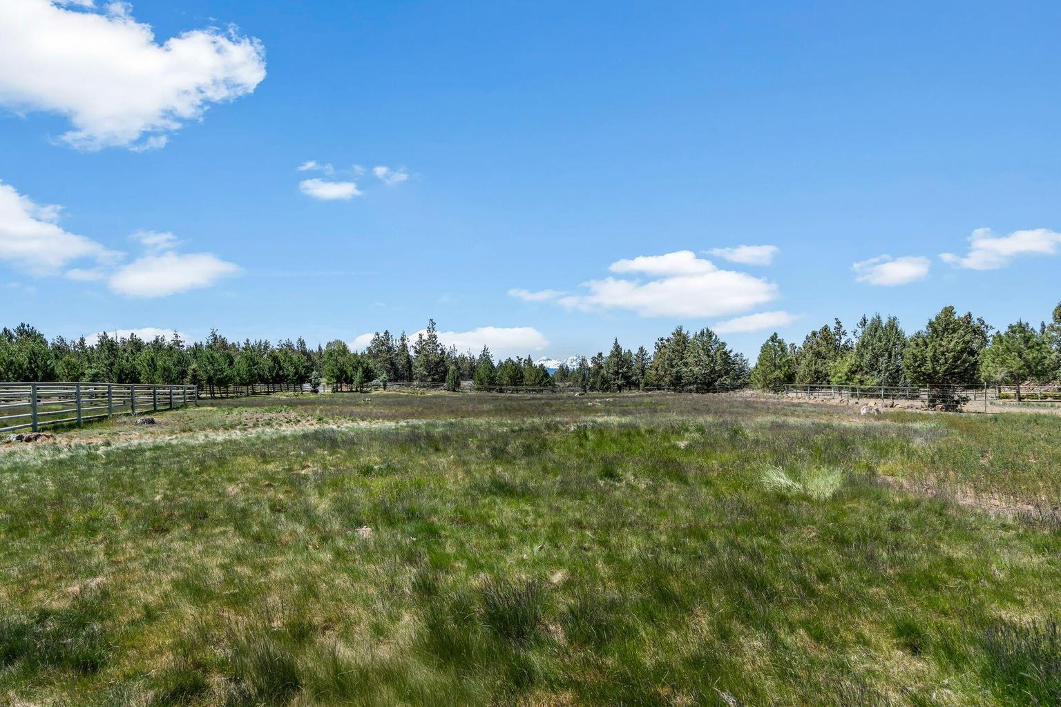 Photo of 64080 Highway 20 45 of 58