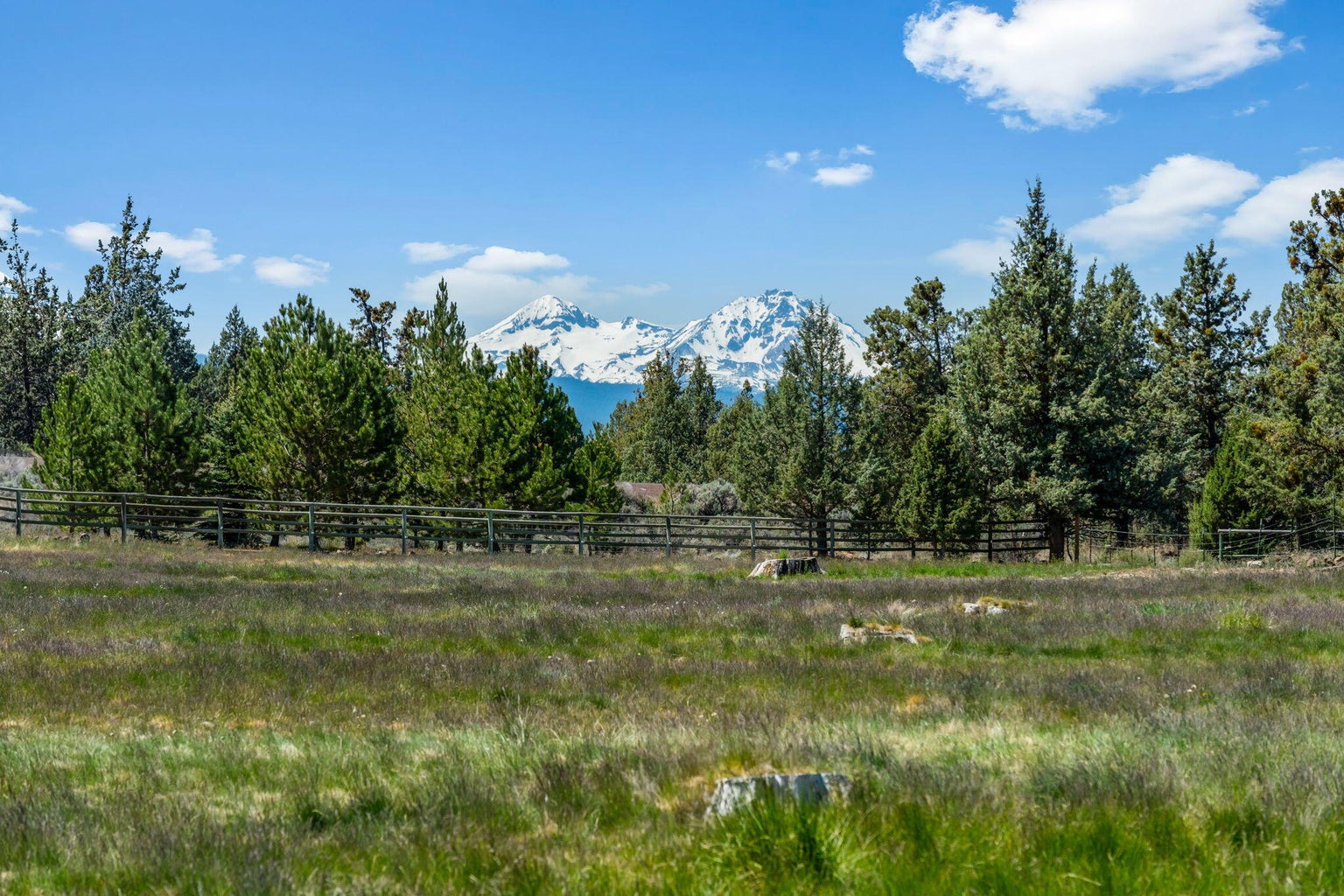 Photo of 64080 Highway 20 46 of 58