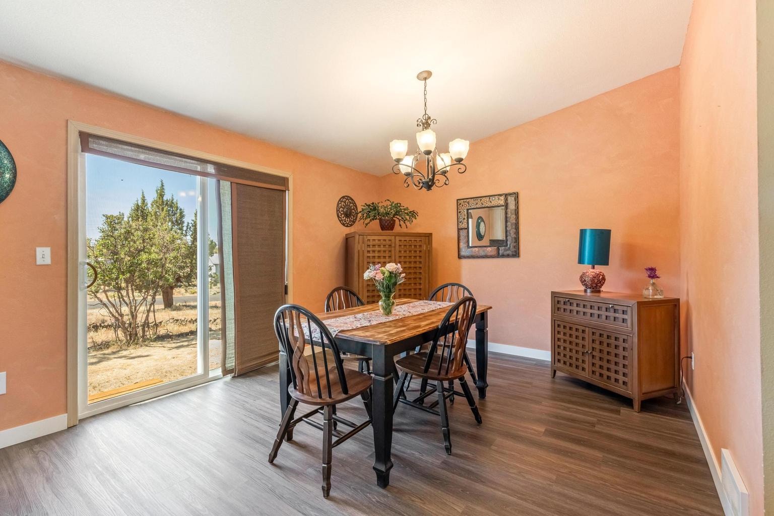 Photo of 5677 NW 49th Street 11 of 32