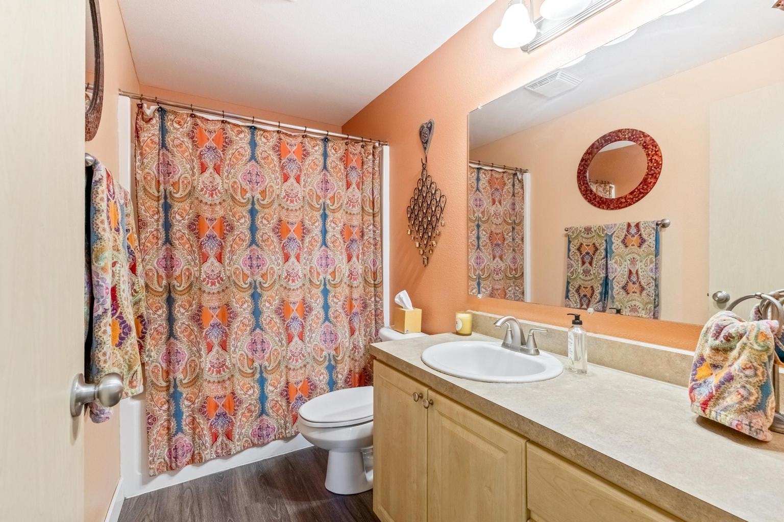 Photo of 5677 NW 49th Street 18 of 32