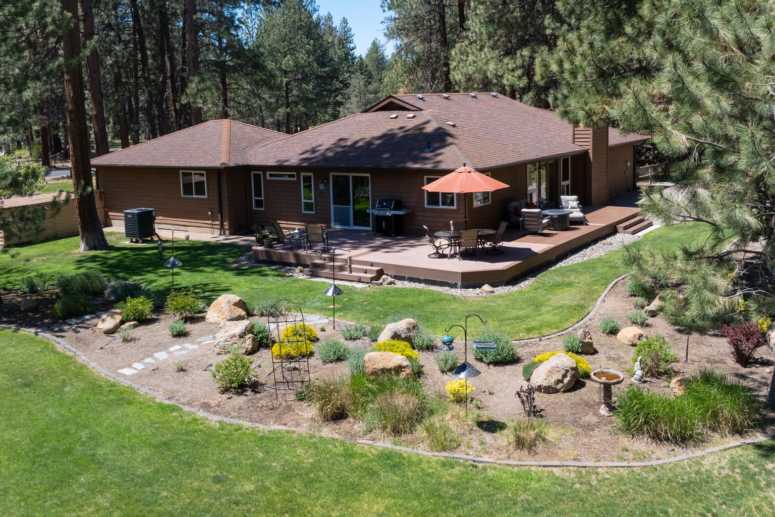 Beautiful home on a tranquil 1.1-acre lot