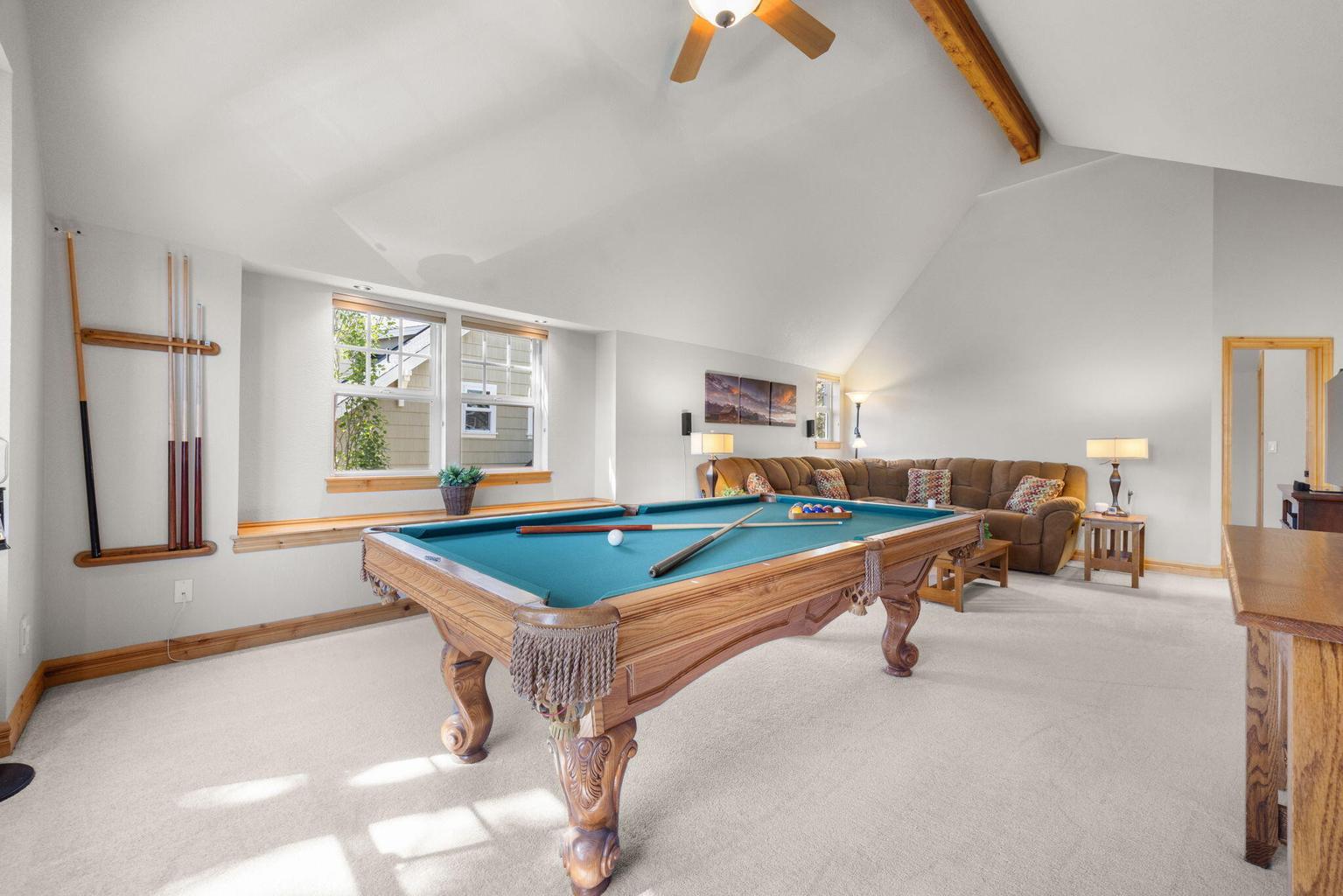 Bonus Room has window seat and ceiling fan