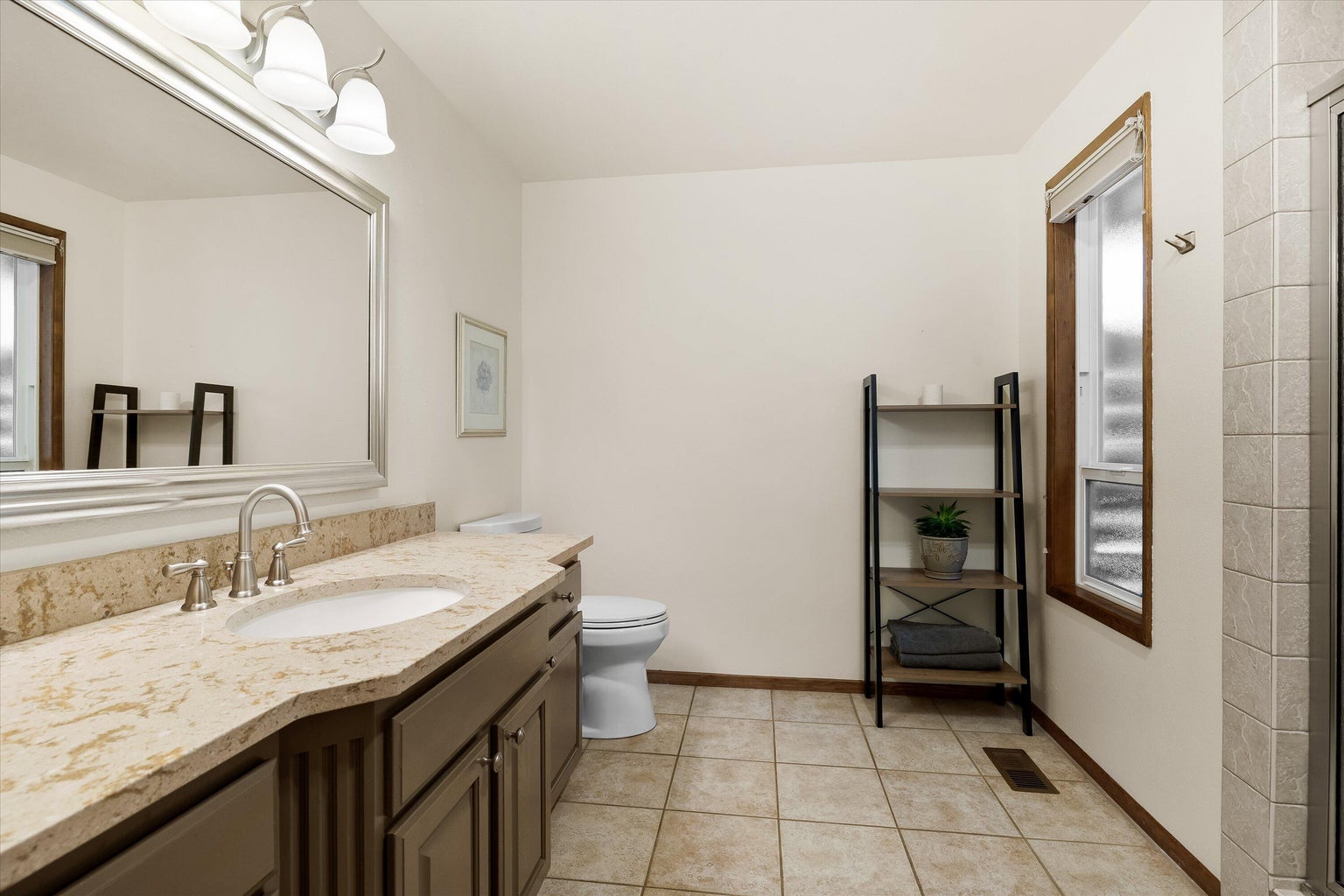 Lovely spacious ensuite
