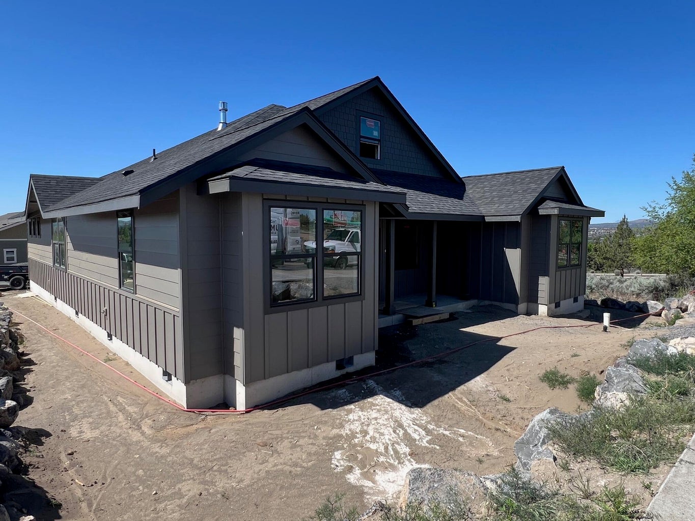 Photo of 202 SE Larkspur Drive 2 of 65