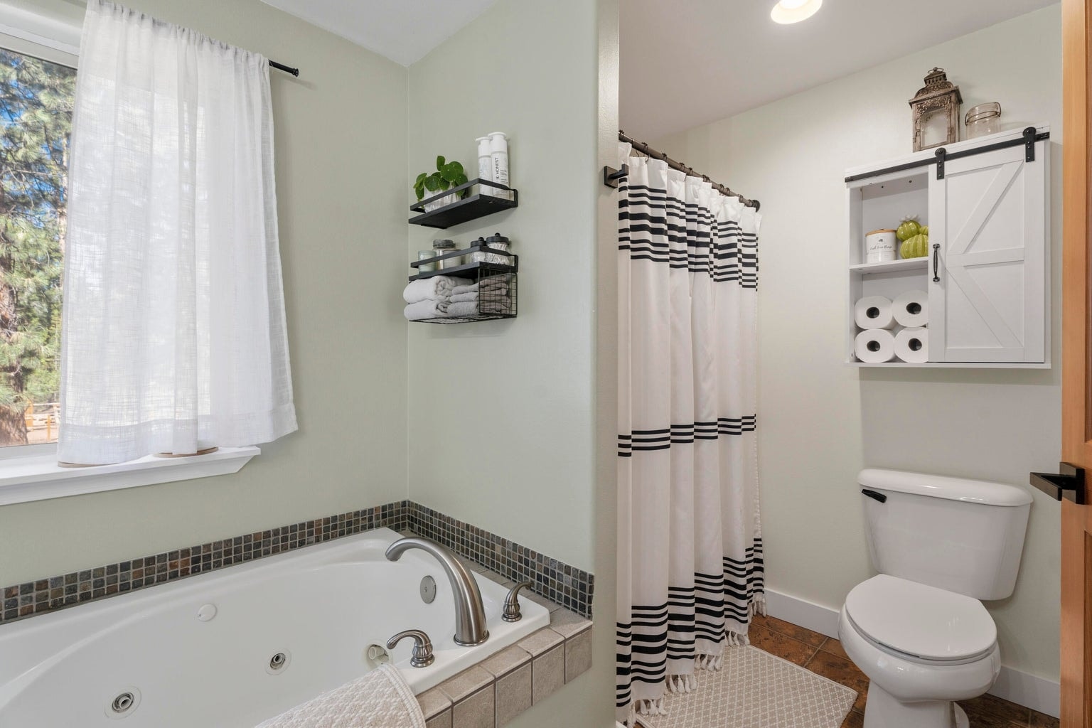 Photo of 149112 Auderine Circle 28 of 53