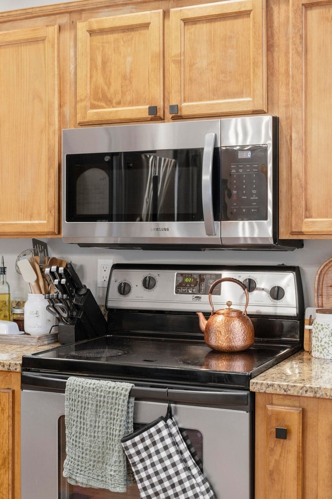 Photo of 149112 Auderine Circle 5 of 53
