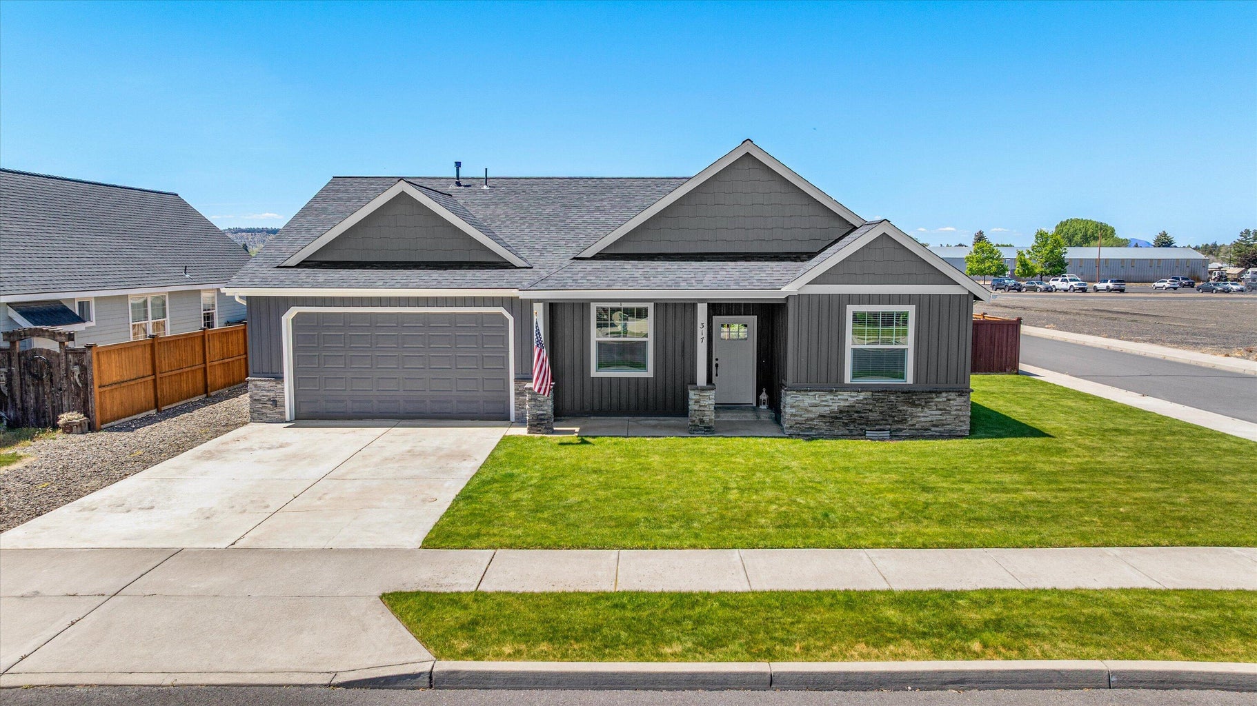 Photo of 317 SE Pioneer Drive 40 of 46