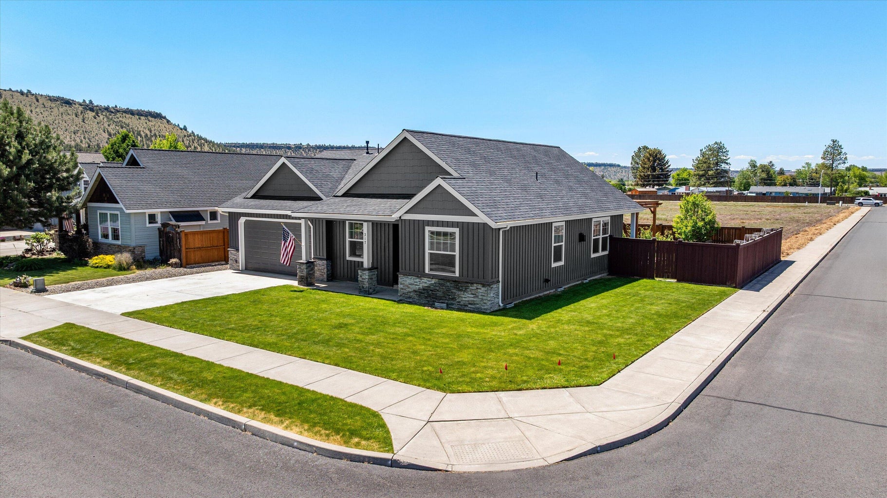 Photo of 317 SE Pioneer Drive 42 of 46