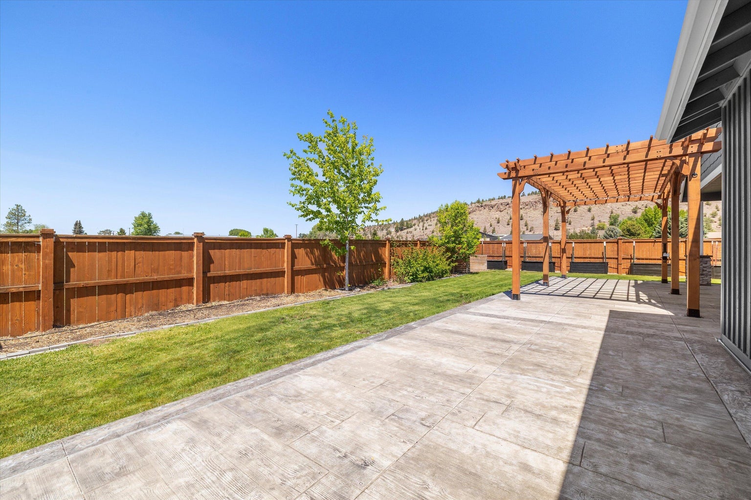 Photo of 317 SE Pioneer Drive 32 of 46