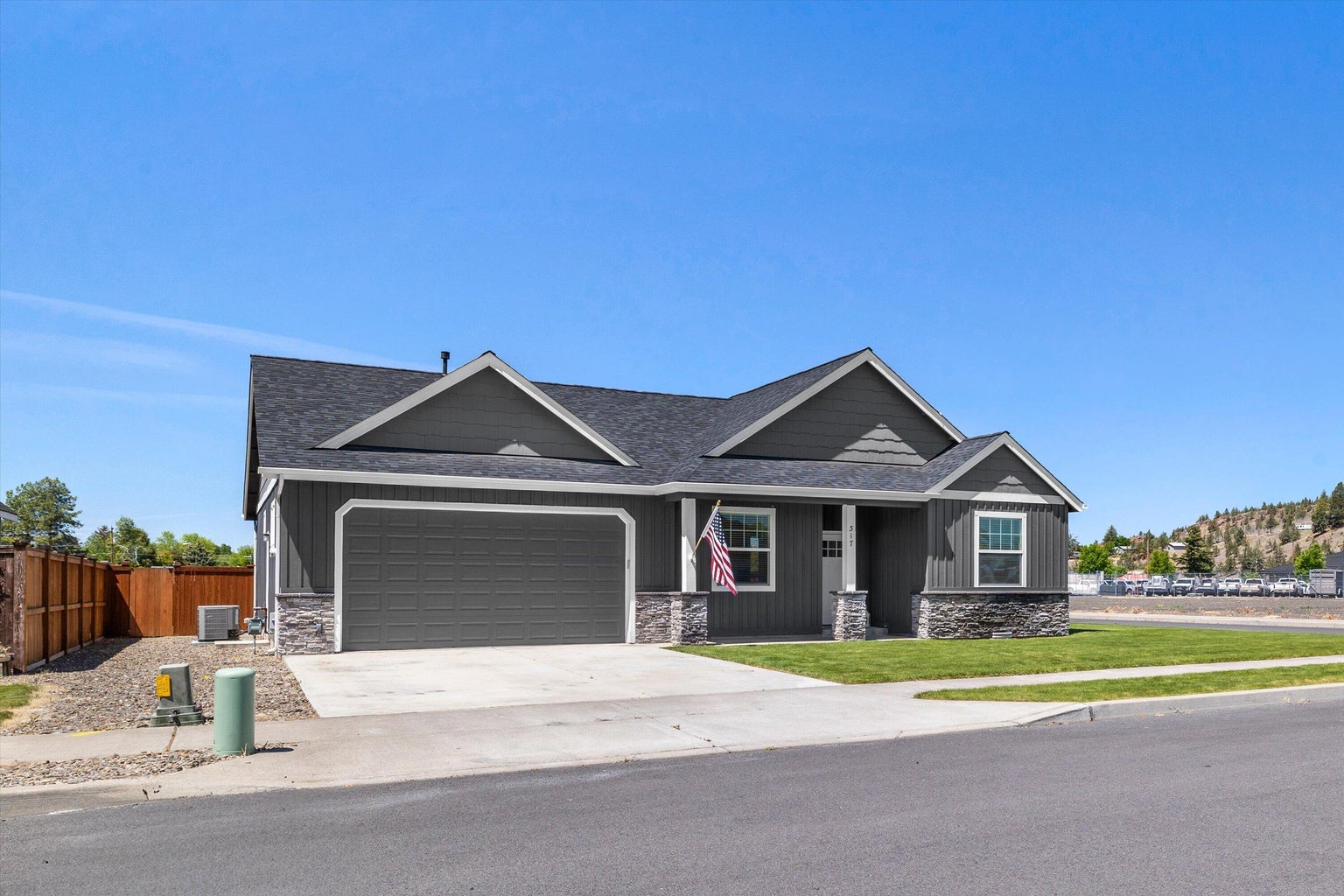 Photo of 317 SE Pioneer Drive 39 of 46