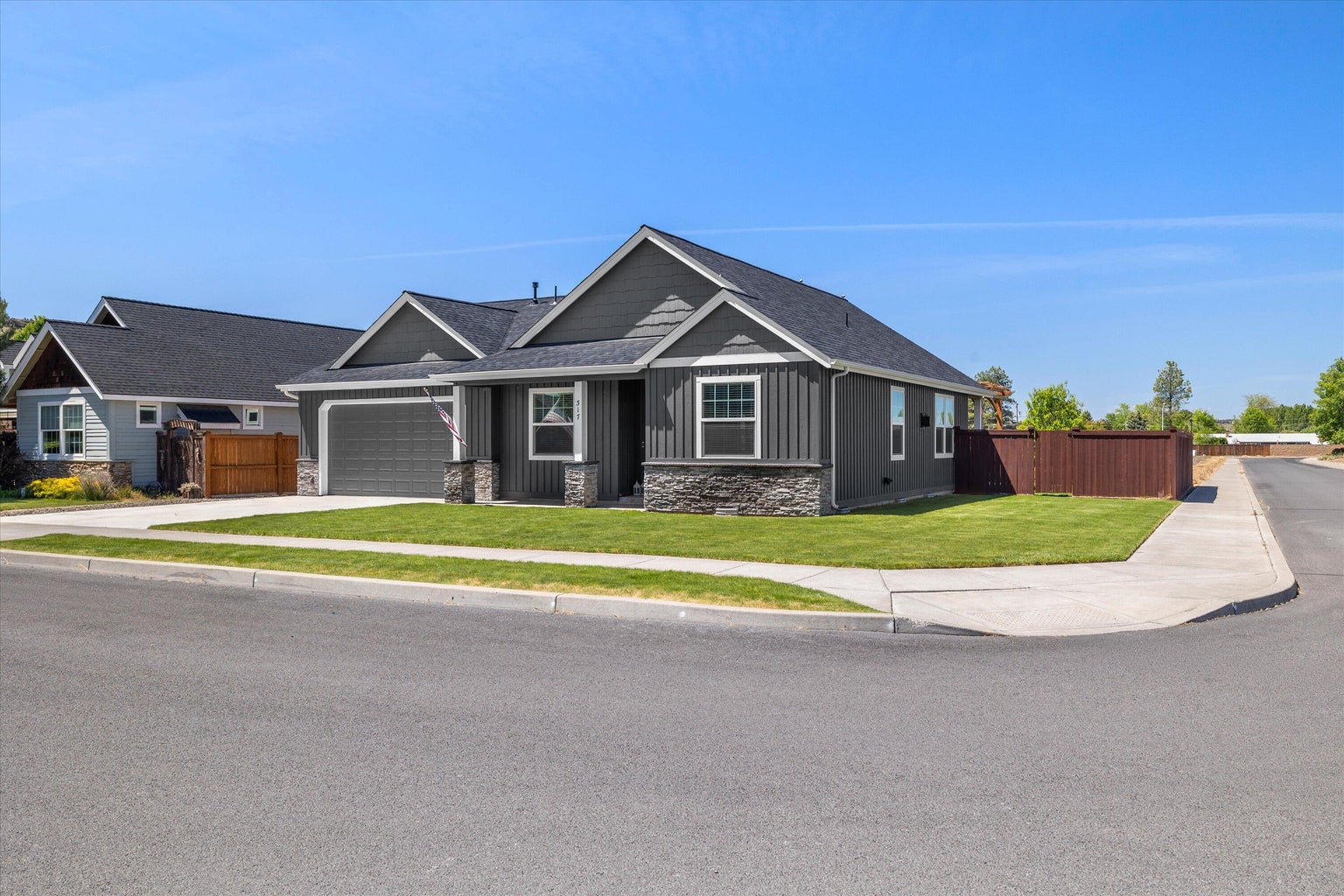 Photo of 317 SE Pioneer Drive 41 of 46