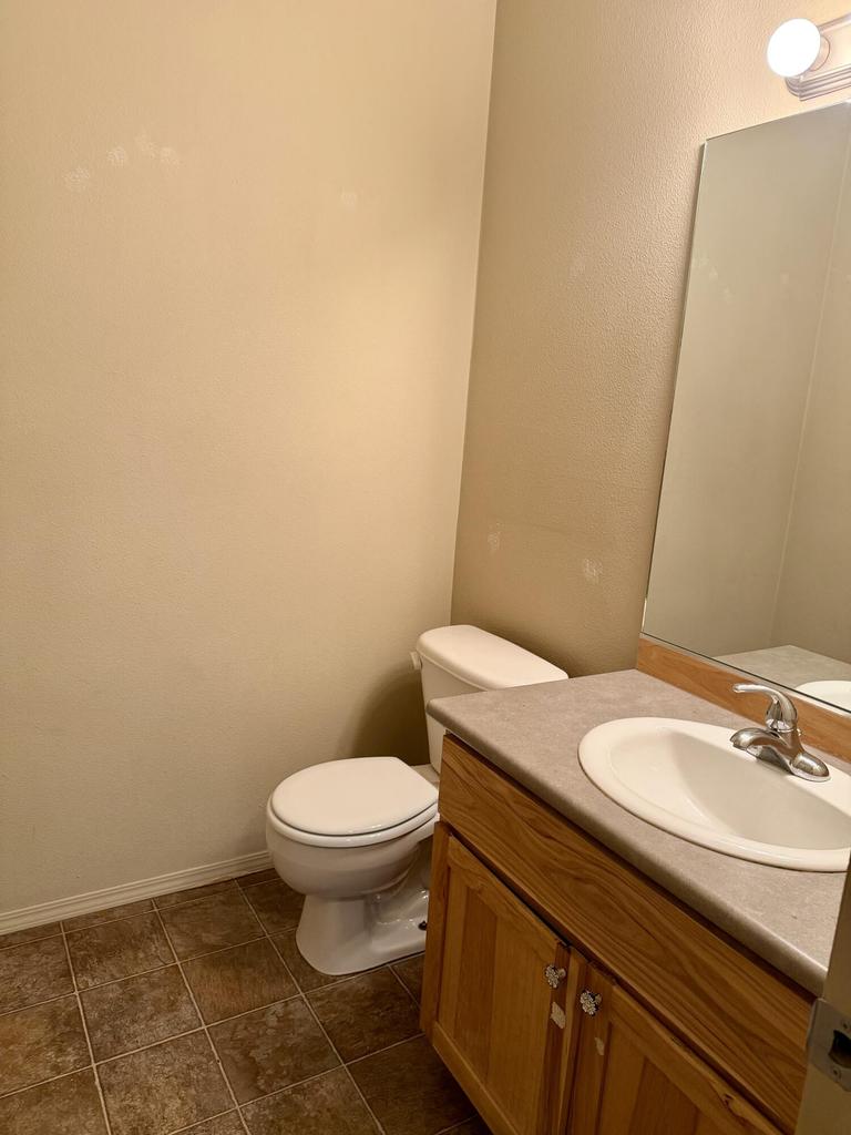 Photo of 16406 Heath Drive 13 of 20