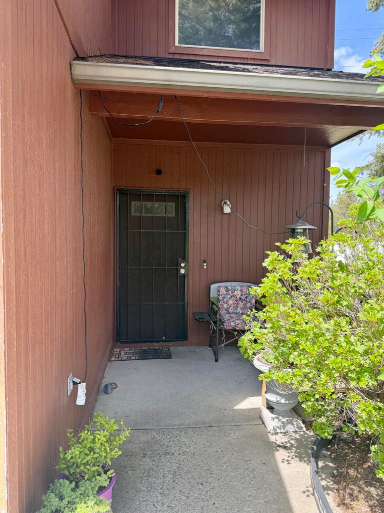 Photo of 16406 Heath Drive 3 of 20