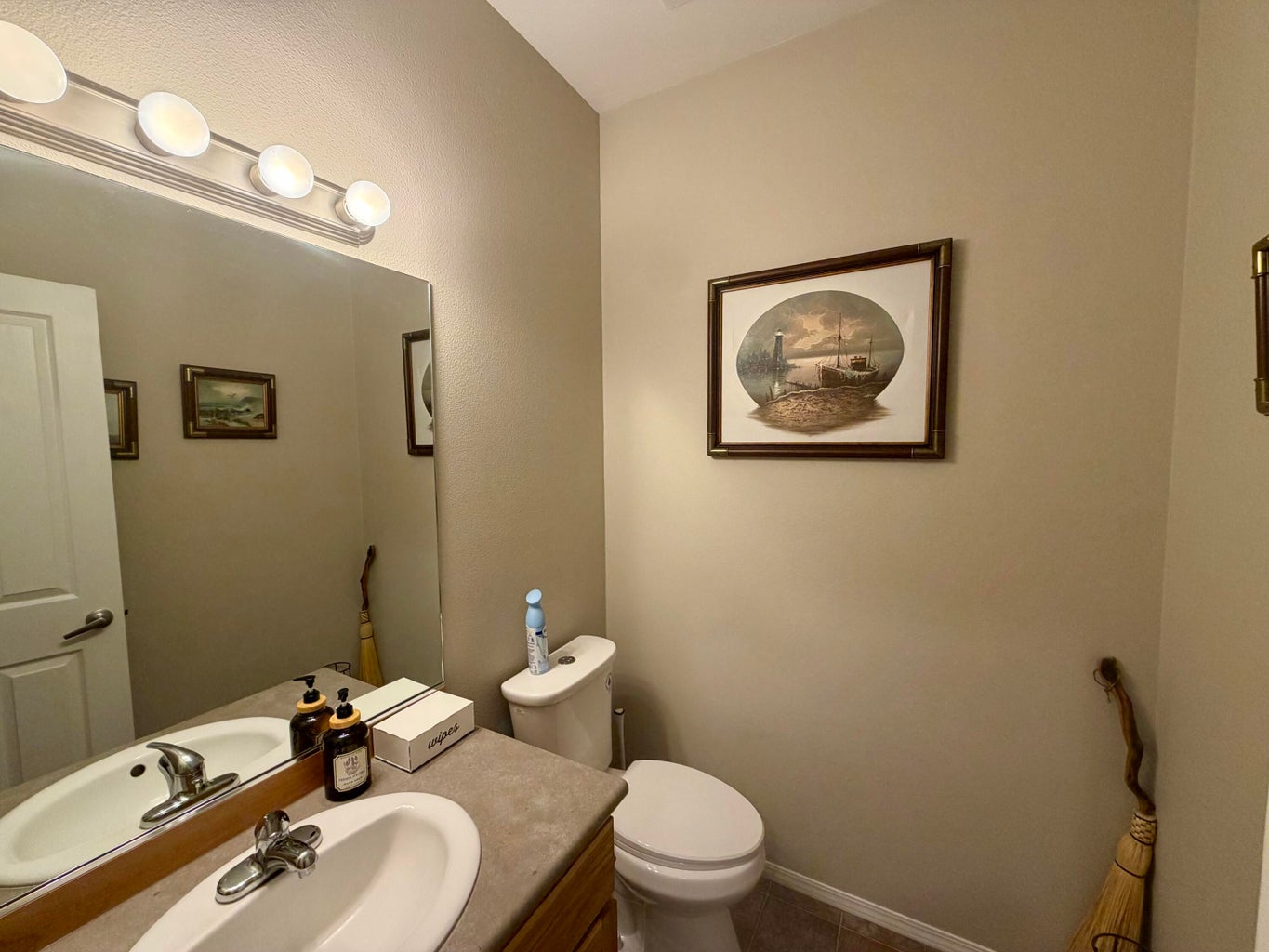 Photo of 16406 Heath Drive 9 of 20