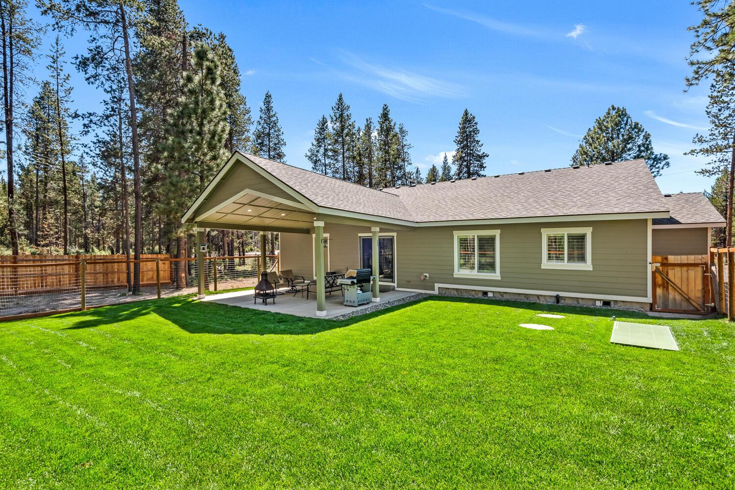 Photo of 53730 Otter Drive 6 of 27