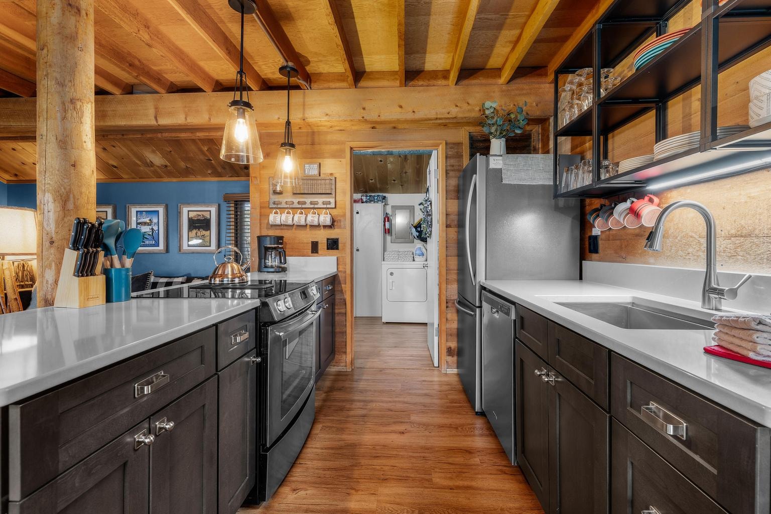 Photo of 57488 Ranch Cabins Road 4 of 32