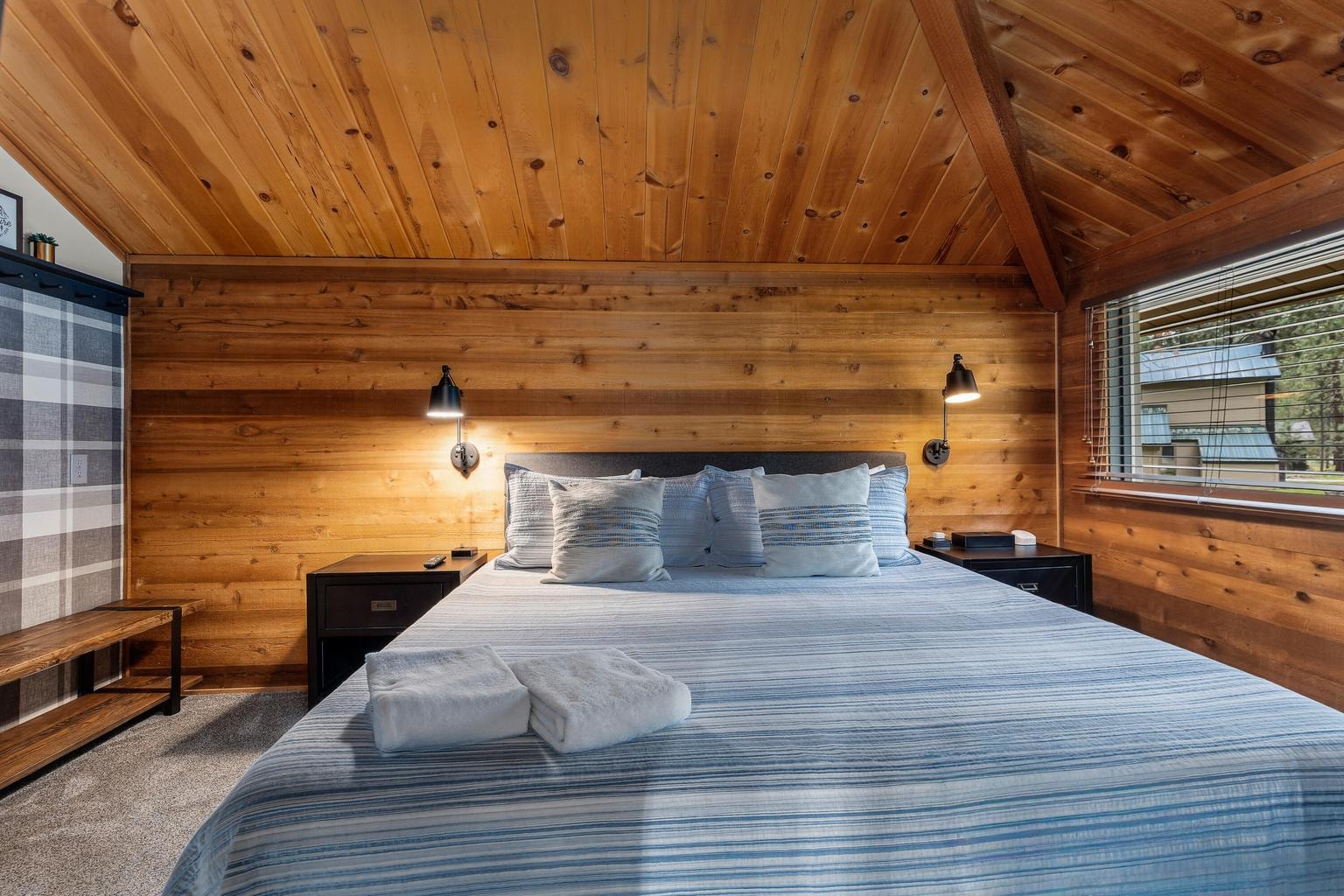 Photo of 57488 Ranch Cabins Road 11 of 32