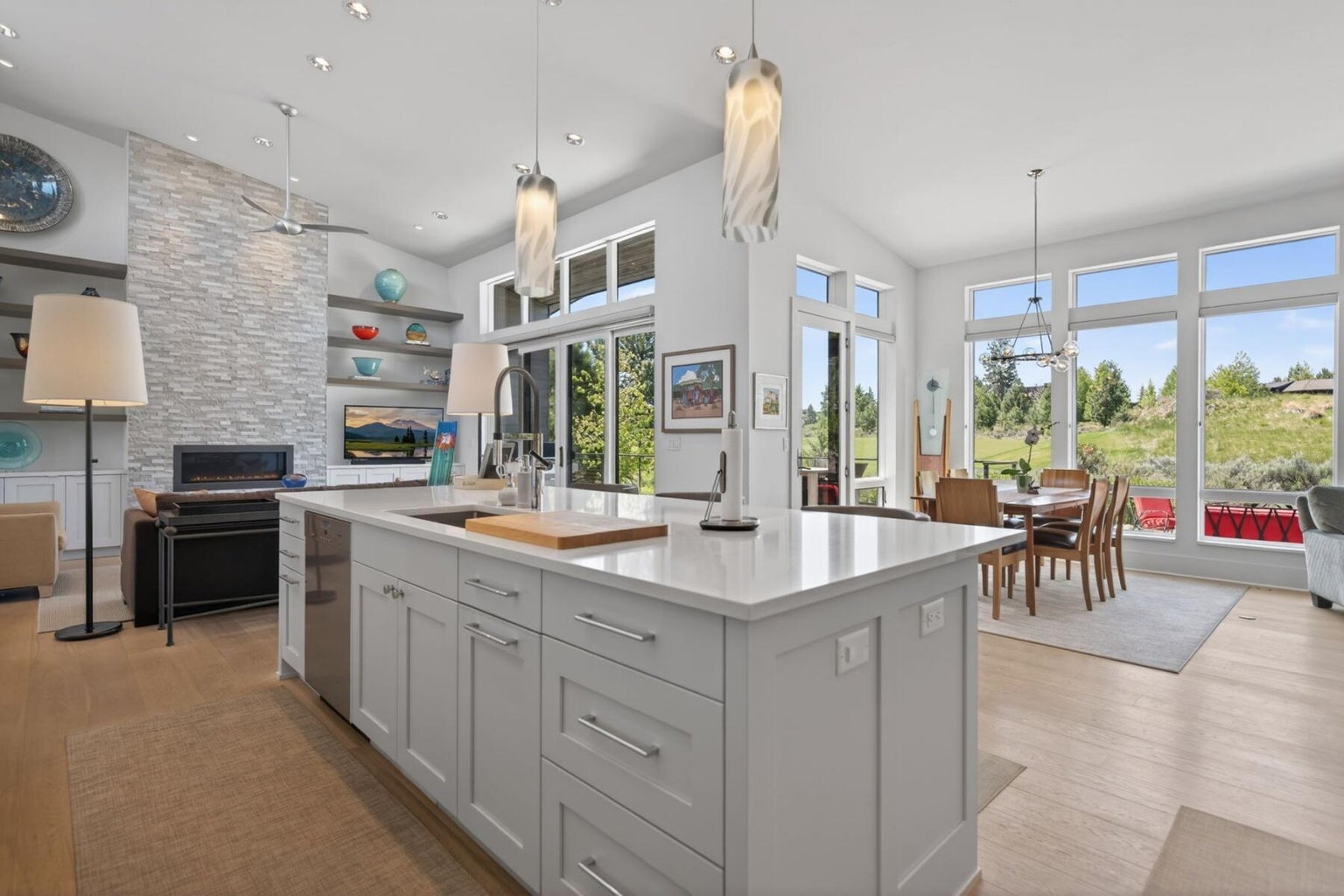 Photo of 61487 Hackleman Court 9 of 35