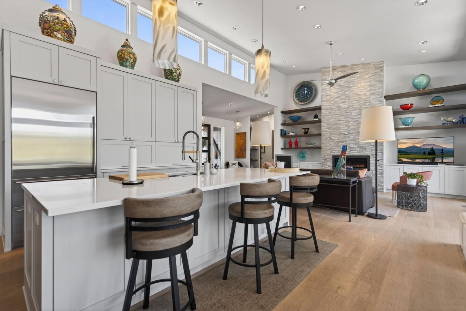 Photo of 61487 Hackleman Court 8 of 35