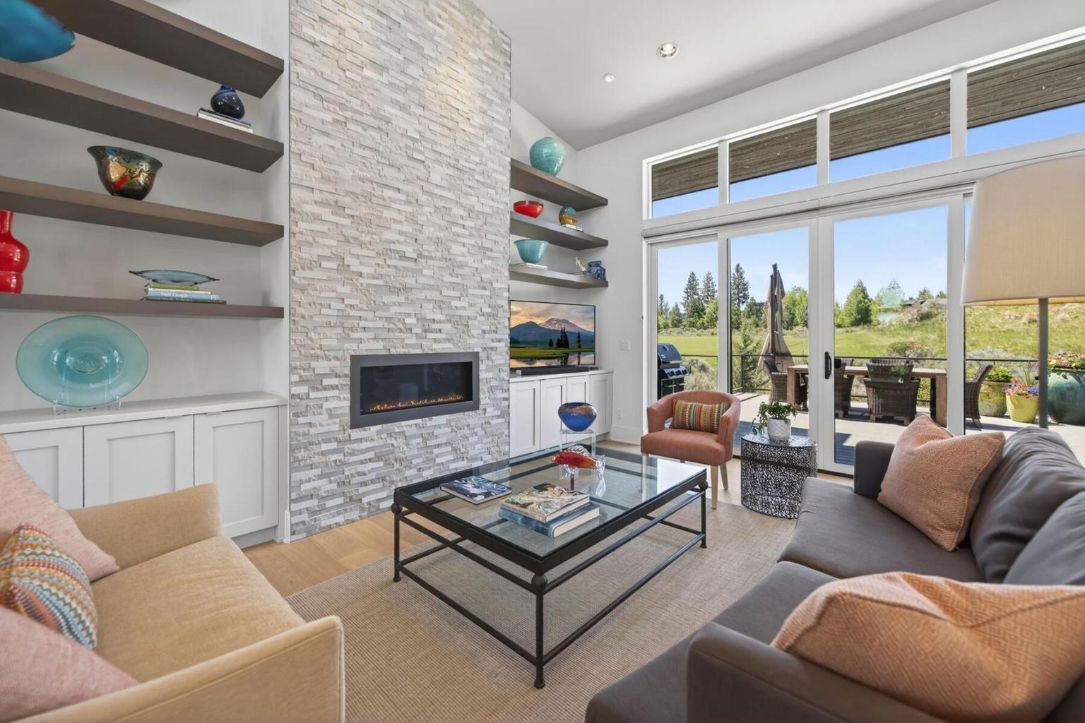 Photo of 61487 Hackleman Court 7 of 35