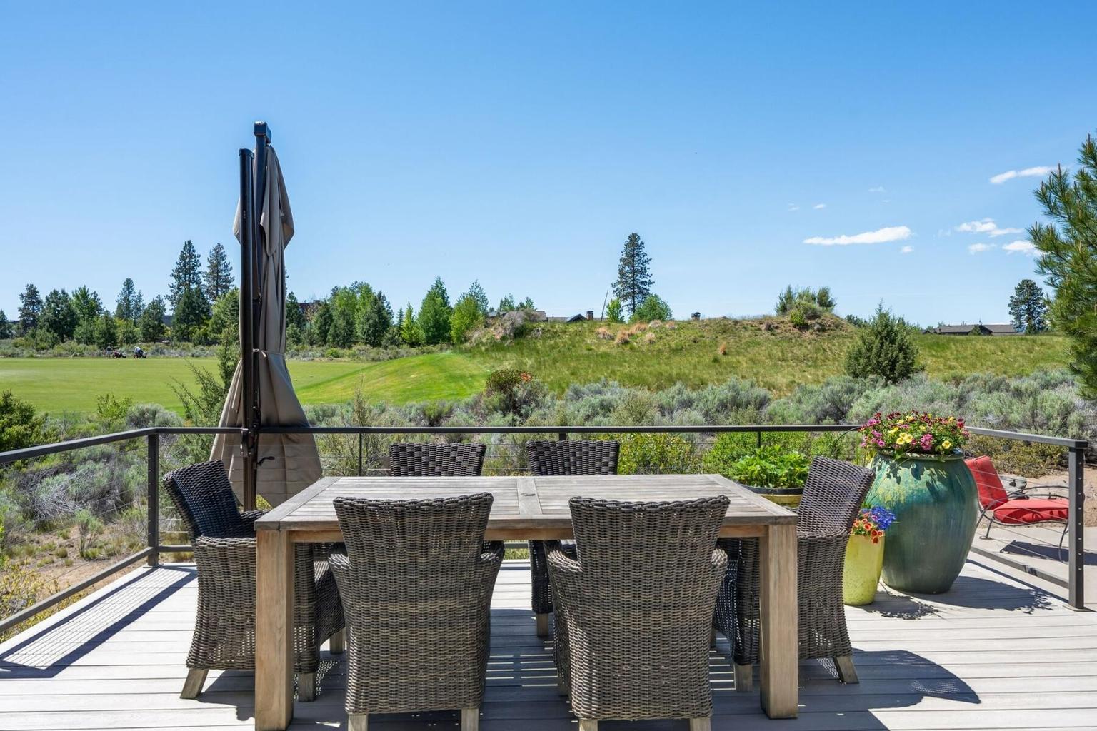 Photo of 61487 Hackleman Court 33 of 35