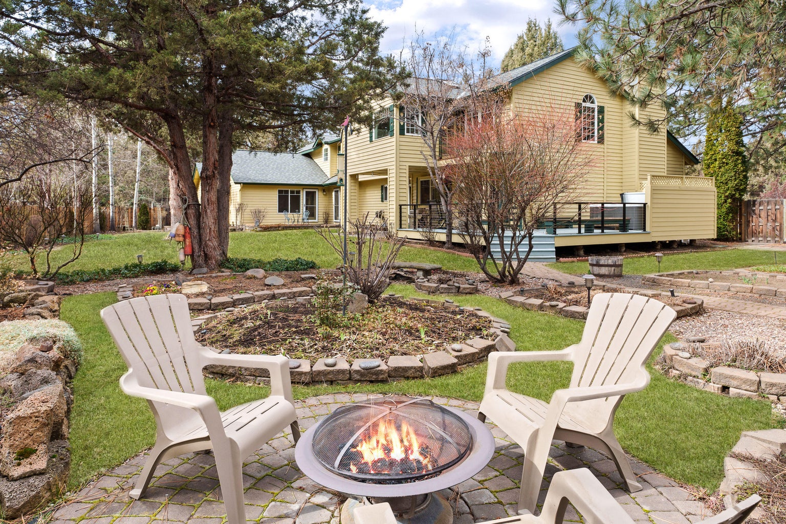 Photo of 61288 King Saul Avenue 37 of 48