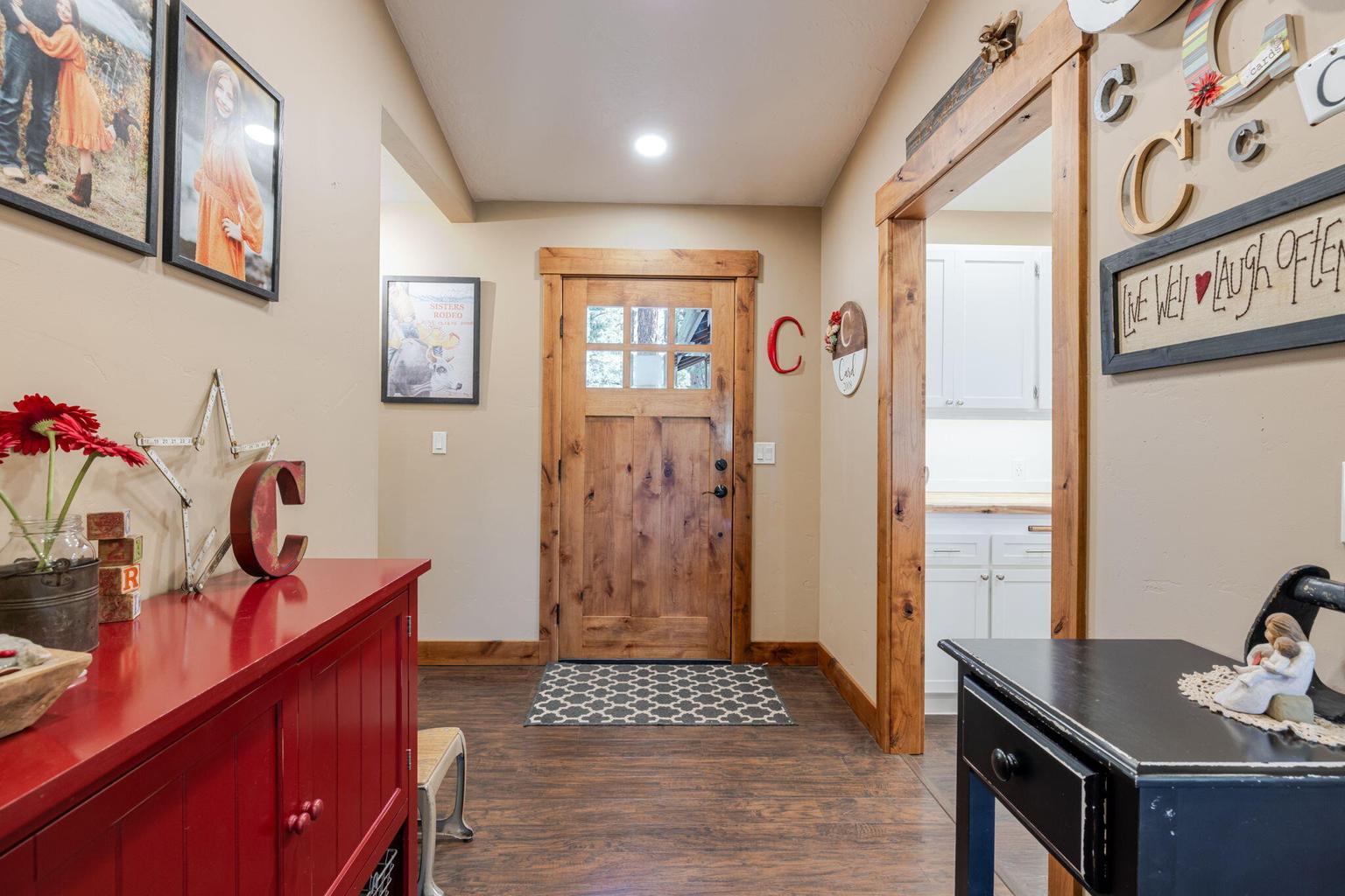 Photo of 15917 Pinion Jay Lane 4 of 44