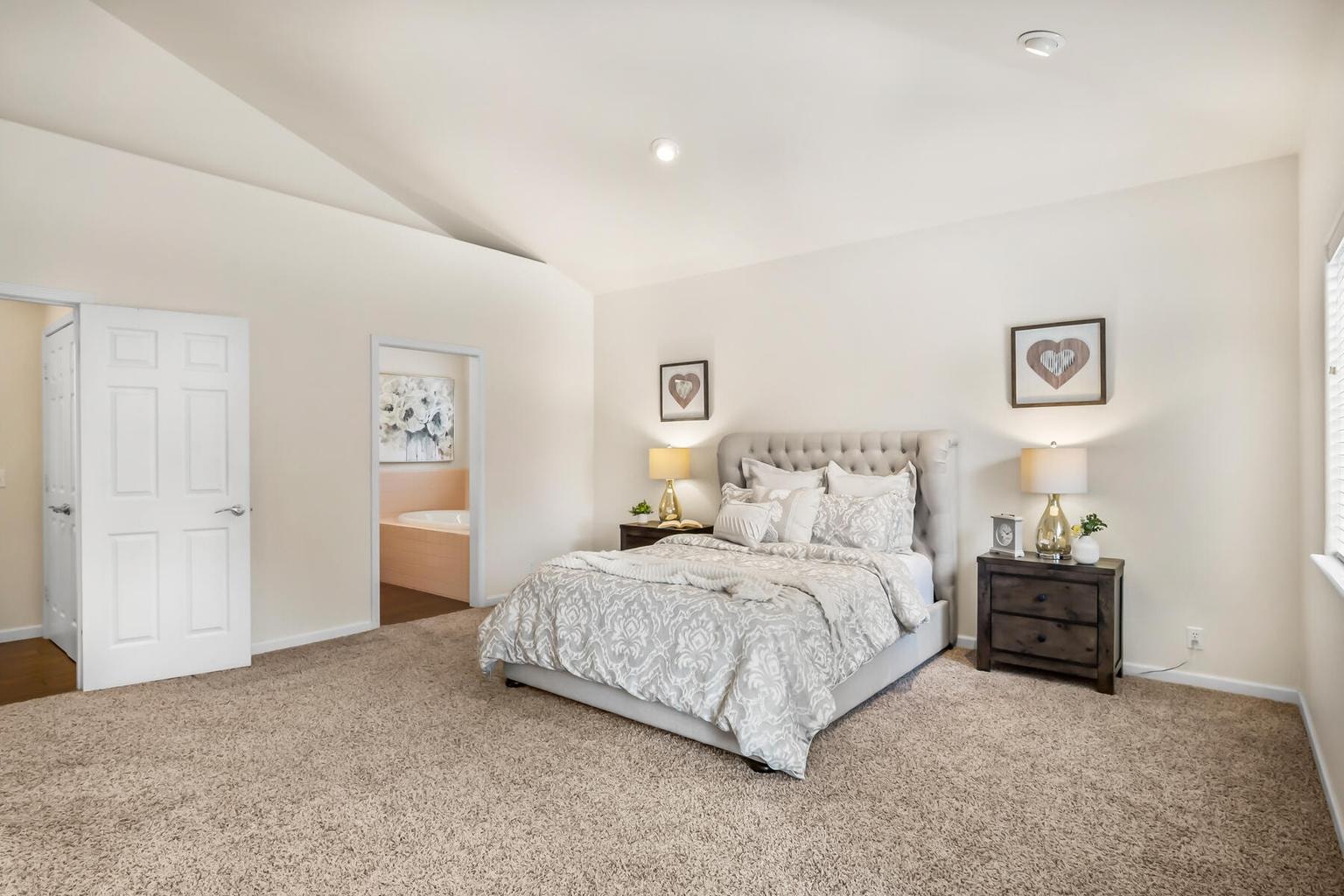 Photo of 2125 Condor Drive 26 of 42