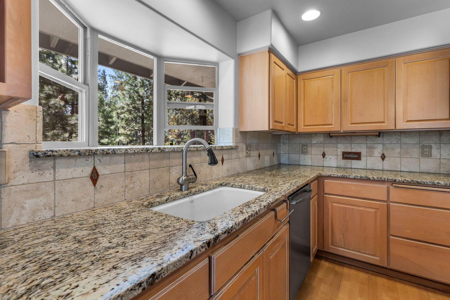 Photo of 58042 Siskin Lane 11 of 49