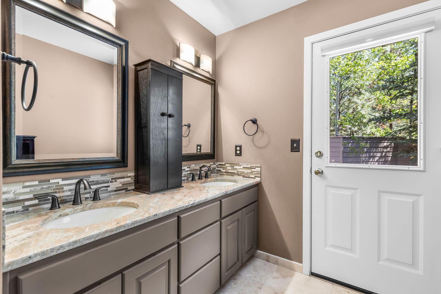 Photo of 58042 Siskin Lane 21 of 49