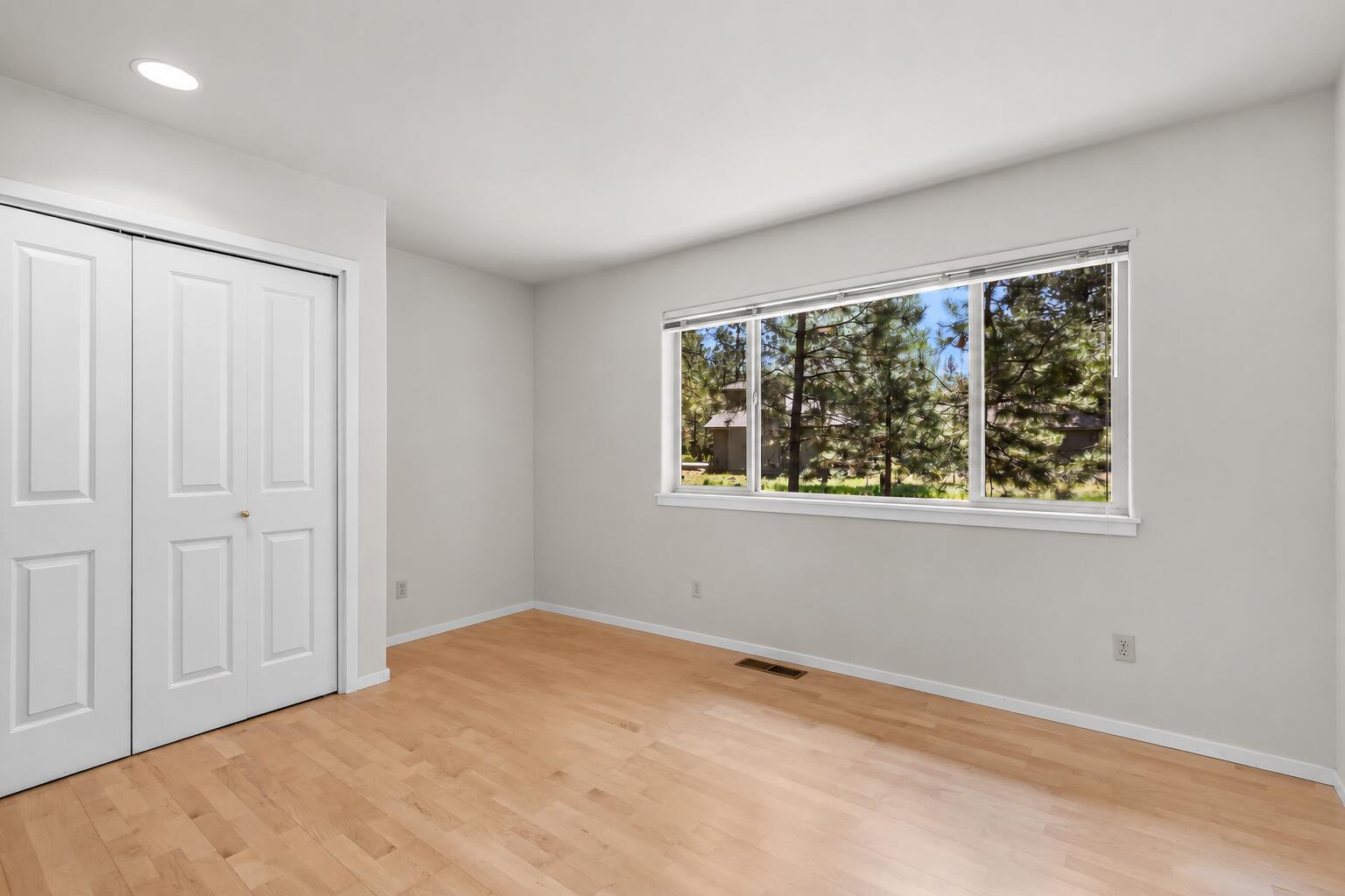 Photo of 58042 Siskin Lane 34 of 49