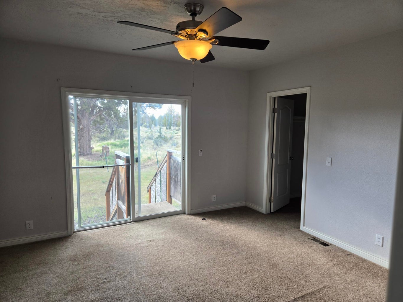 Photo of 9290 SW 3115 Road 10 of 21