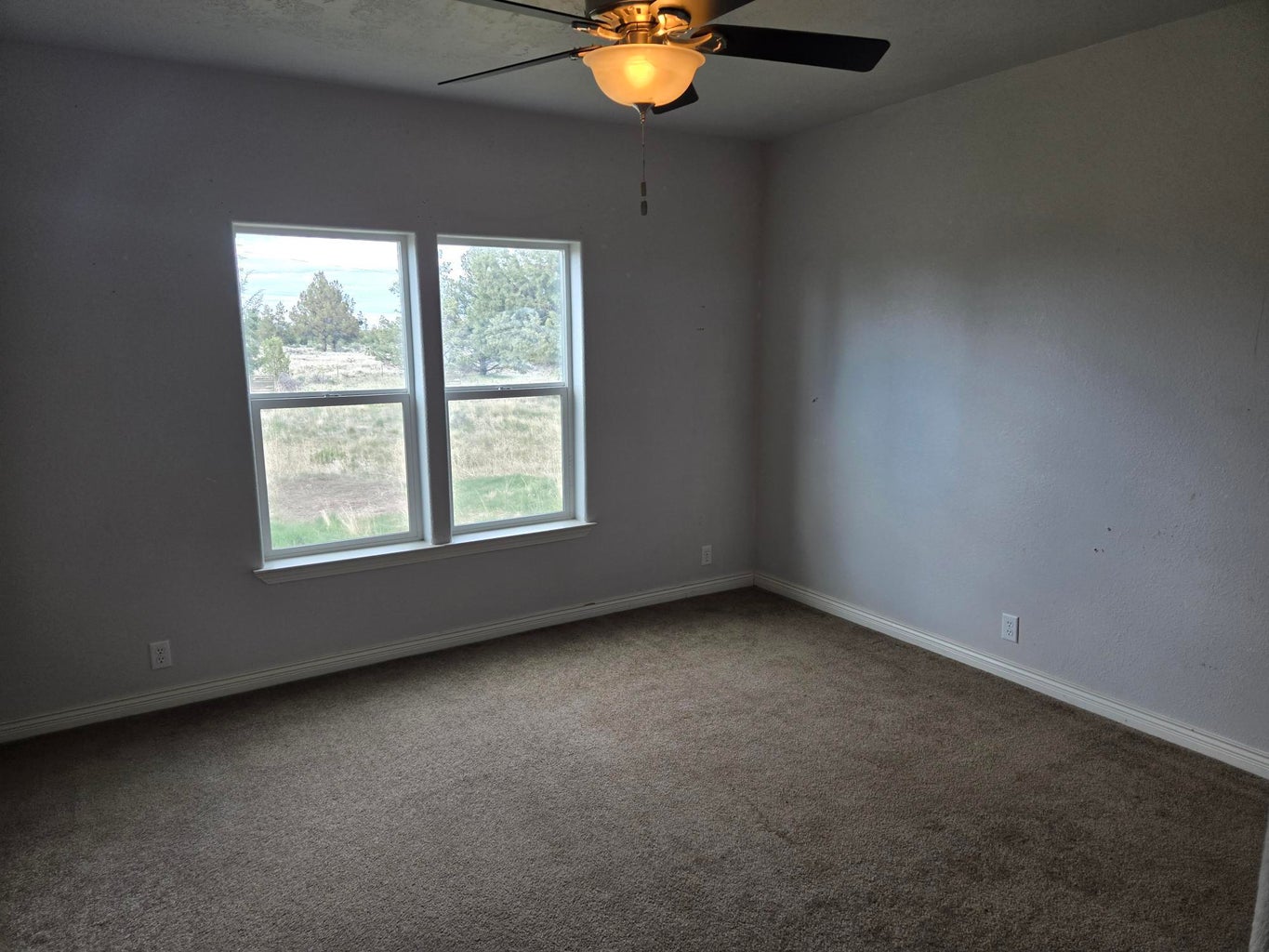 Photo of 9290 SW 3115 Road 15 of 21