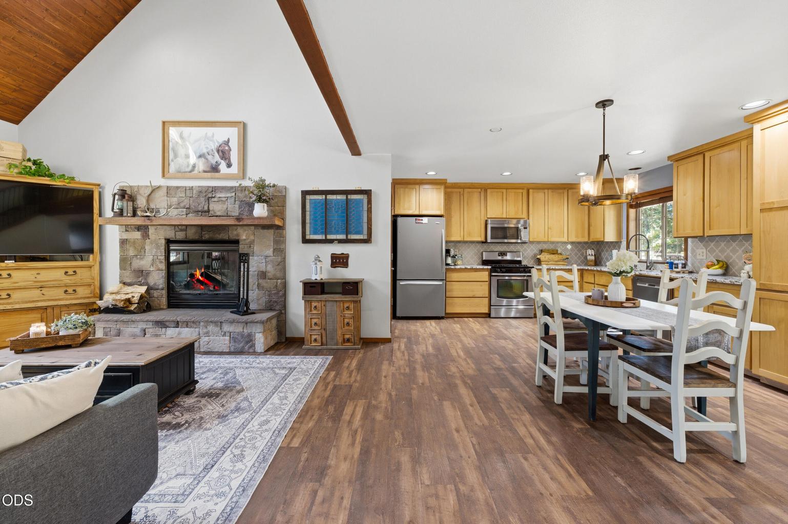 Dining/Living Room