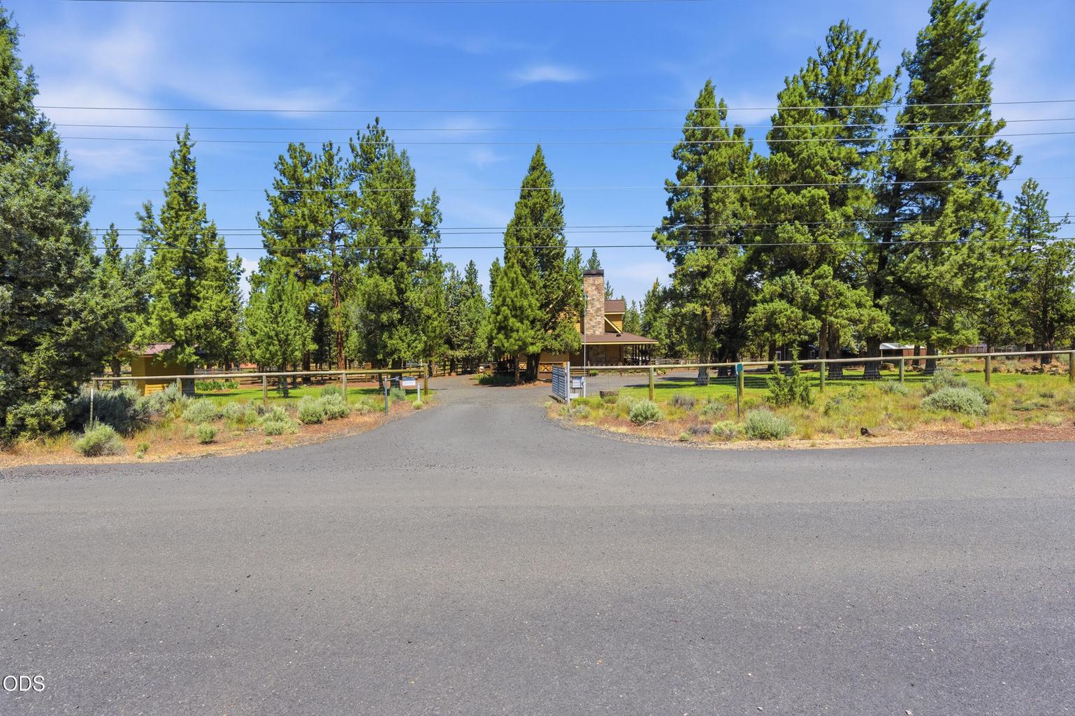 Driveway Street View