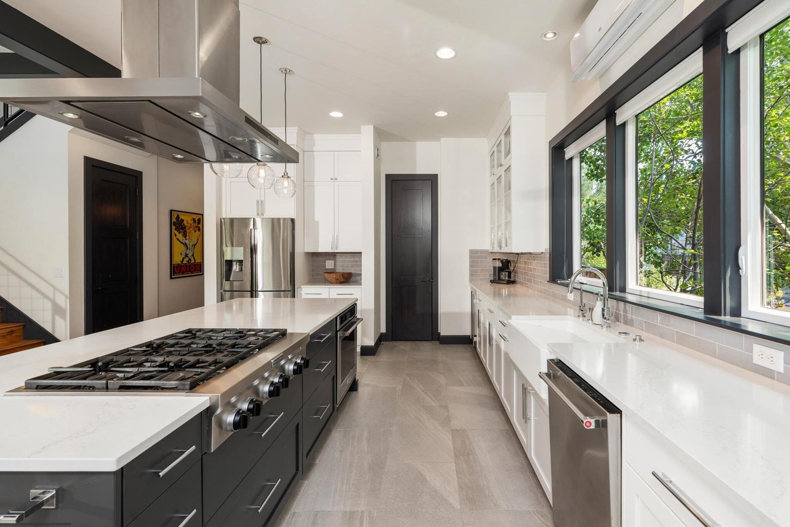 Photo of 61341 Bonneville Loop 29 of 54