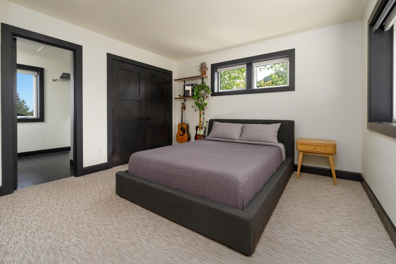 Photo of 61341 Bonneville Loop 38 of 54