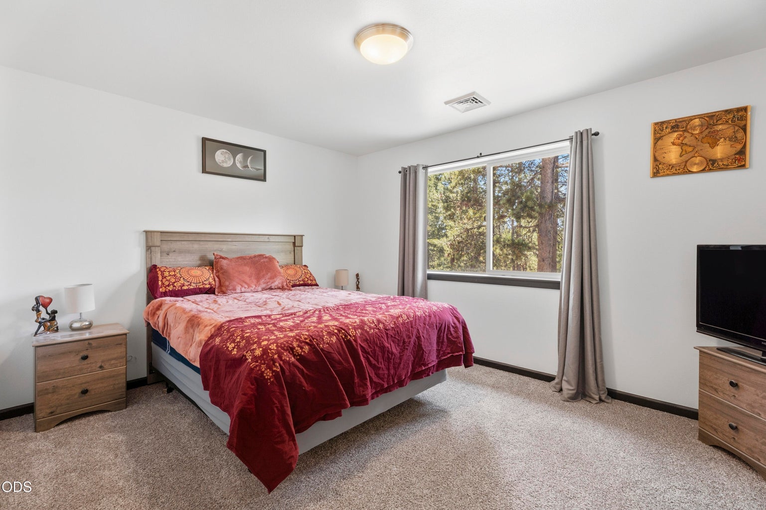 Photo of 53770 Boundary Road 8 of 51