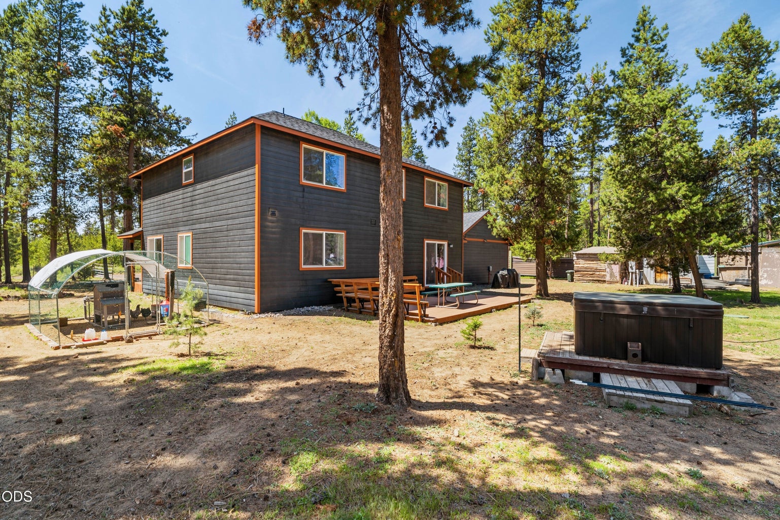 Photo of 53770 Boundary Road 14 of 51