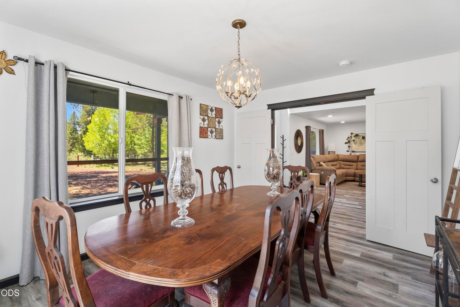 Photo of 53770 Boundary Road 31 of 51