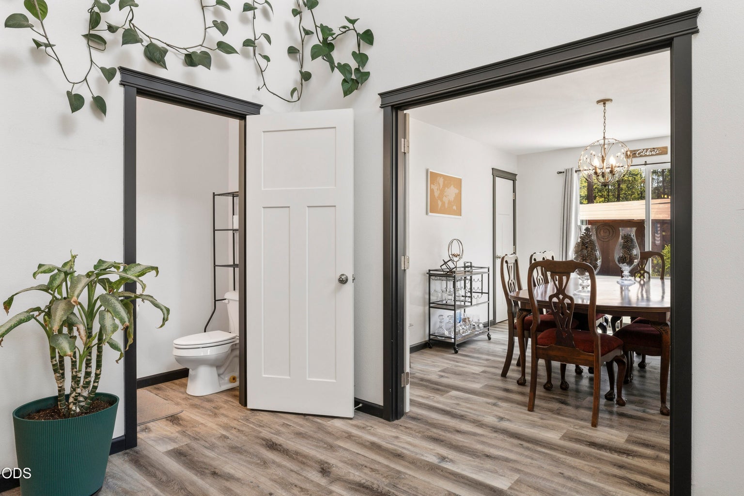 Photo of 53770 Boundary Road 30 of 51