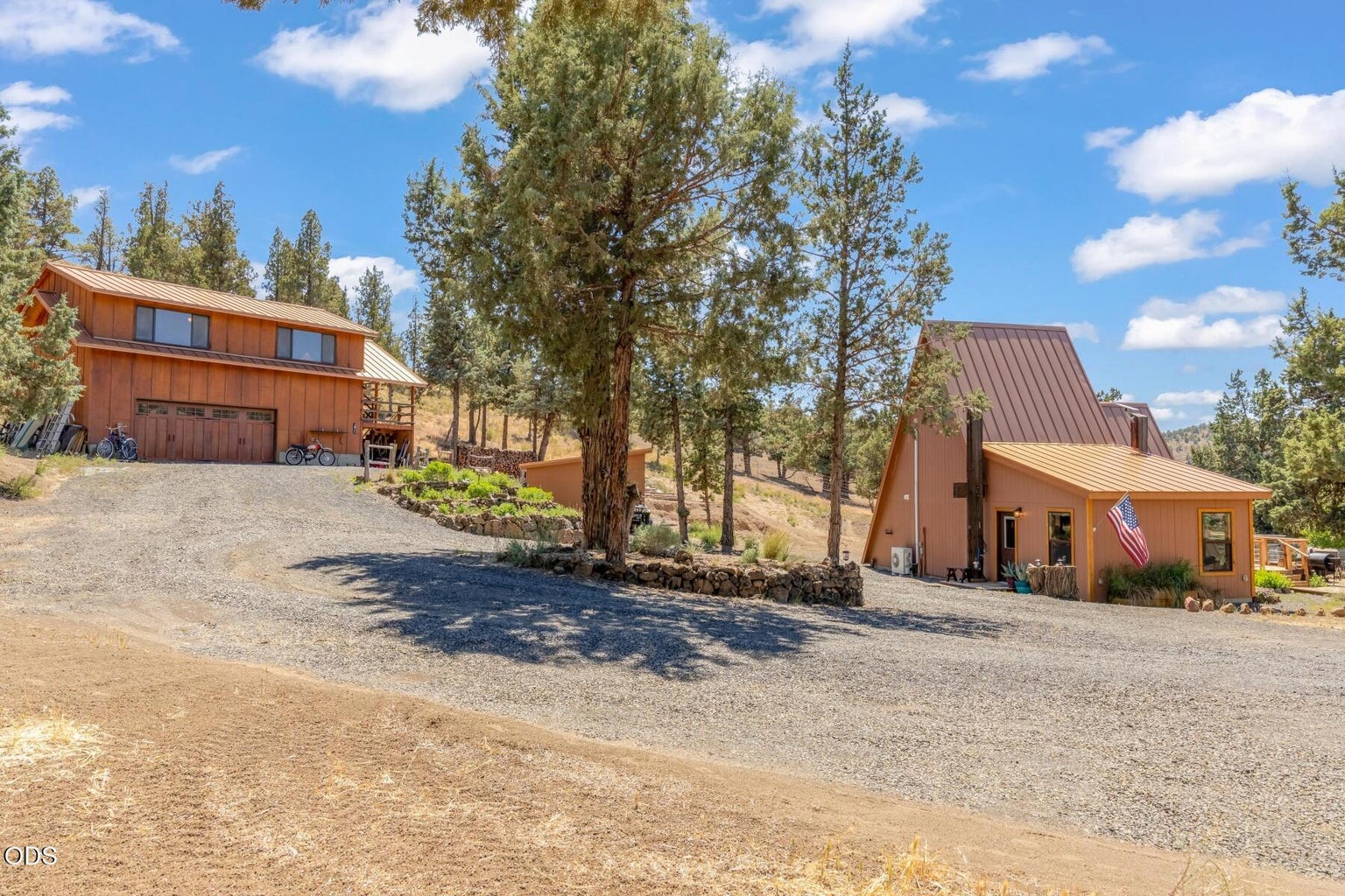 Photo of 16493 SW Folley Waters Drive 3 of 37