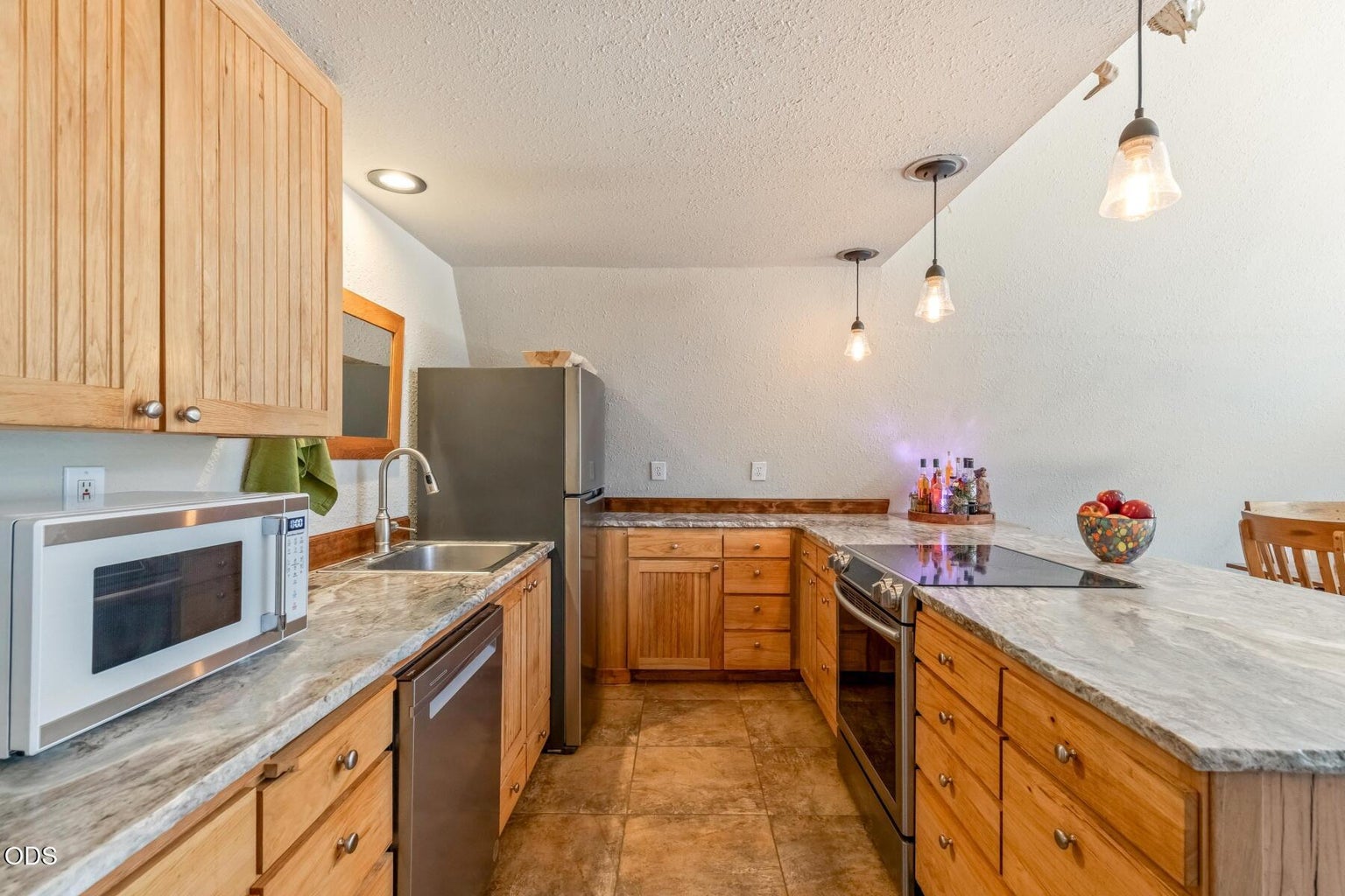 Photo of 16493 SW Folley Waters Drive 10 of 37