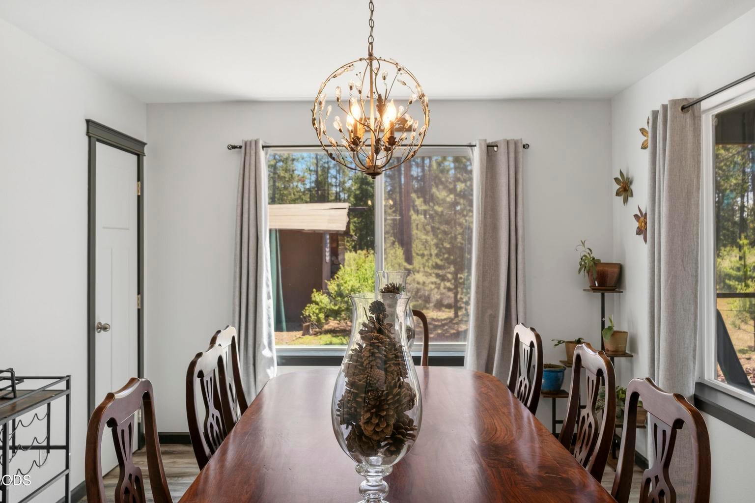 Photo of 53770 Boundary Road 5 of 51