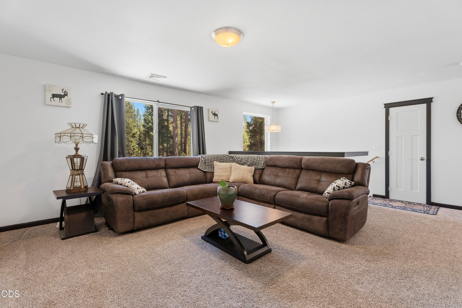 Photo of 53770 Boundary Road 10 of 51