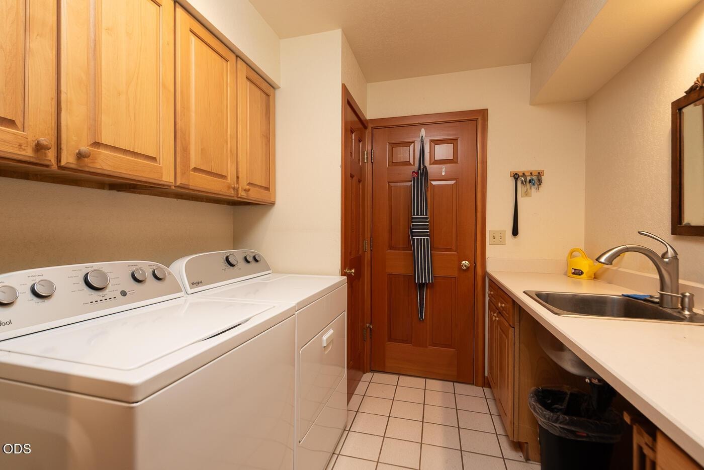 Photo of 1455 SW Sunset Drive 21 of 43