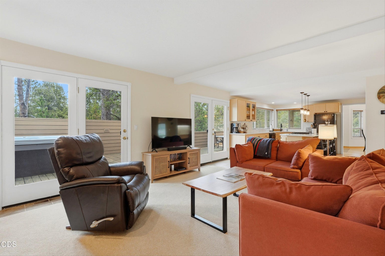 Photo of 18004 Tan Oak Lane 16 of 36