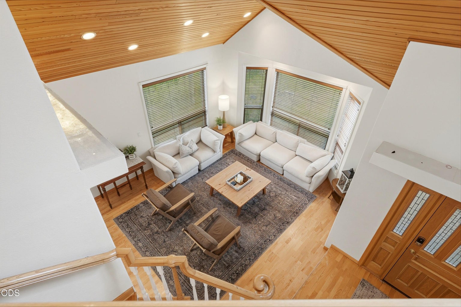 Photo of 18004 Tan Oak Lane 22 of 36