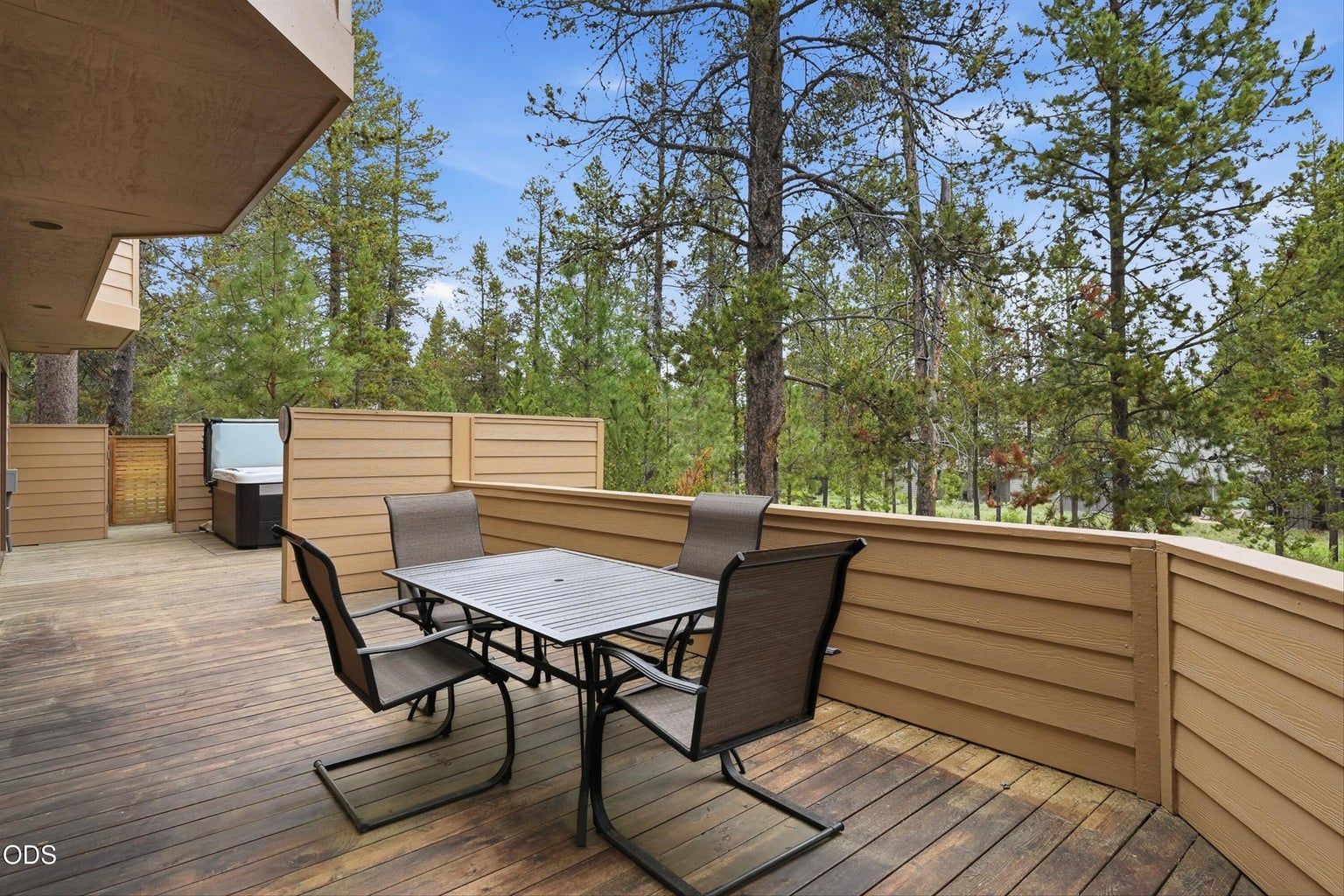 Photo of 18004 Tan Oak Lane 35 of 36